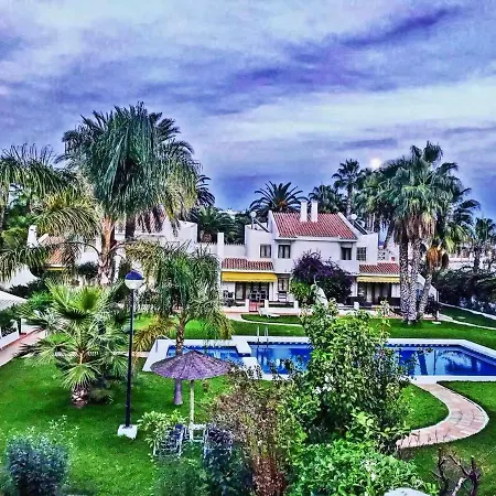 Prázdninový dům Beachfront Oasis In Costa Del Sol. Caleta De Velez